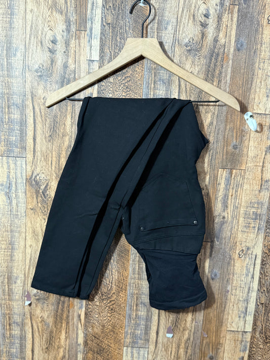 Dress pants, size M