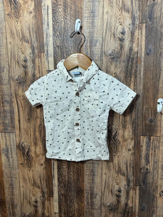 Button up, size 18m