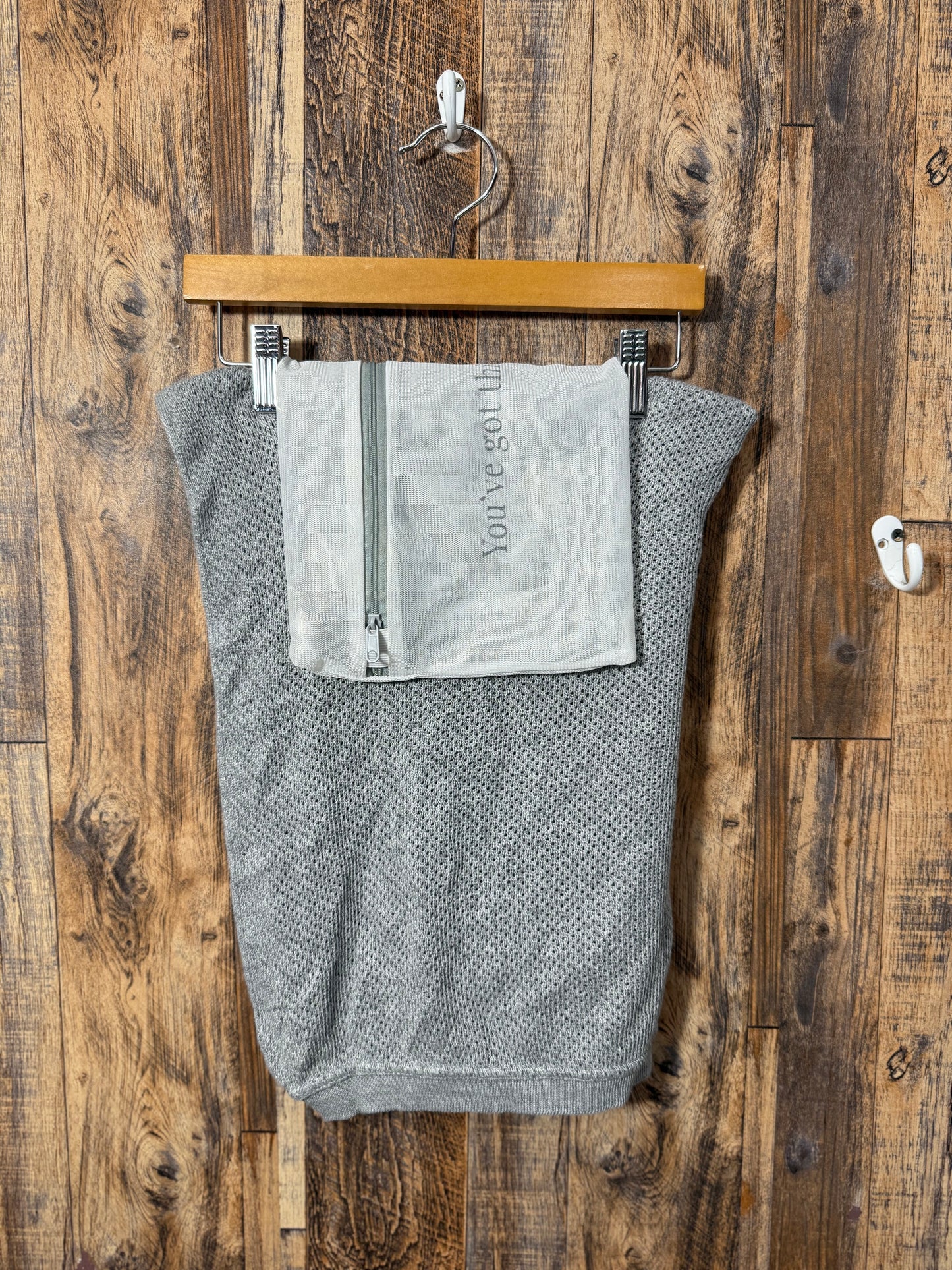 Nursing cover w/ bag