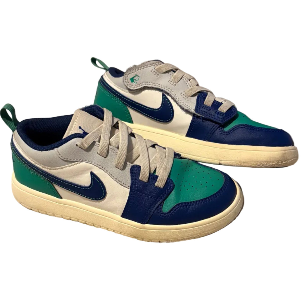 Nike, 3Y