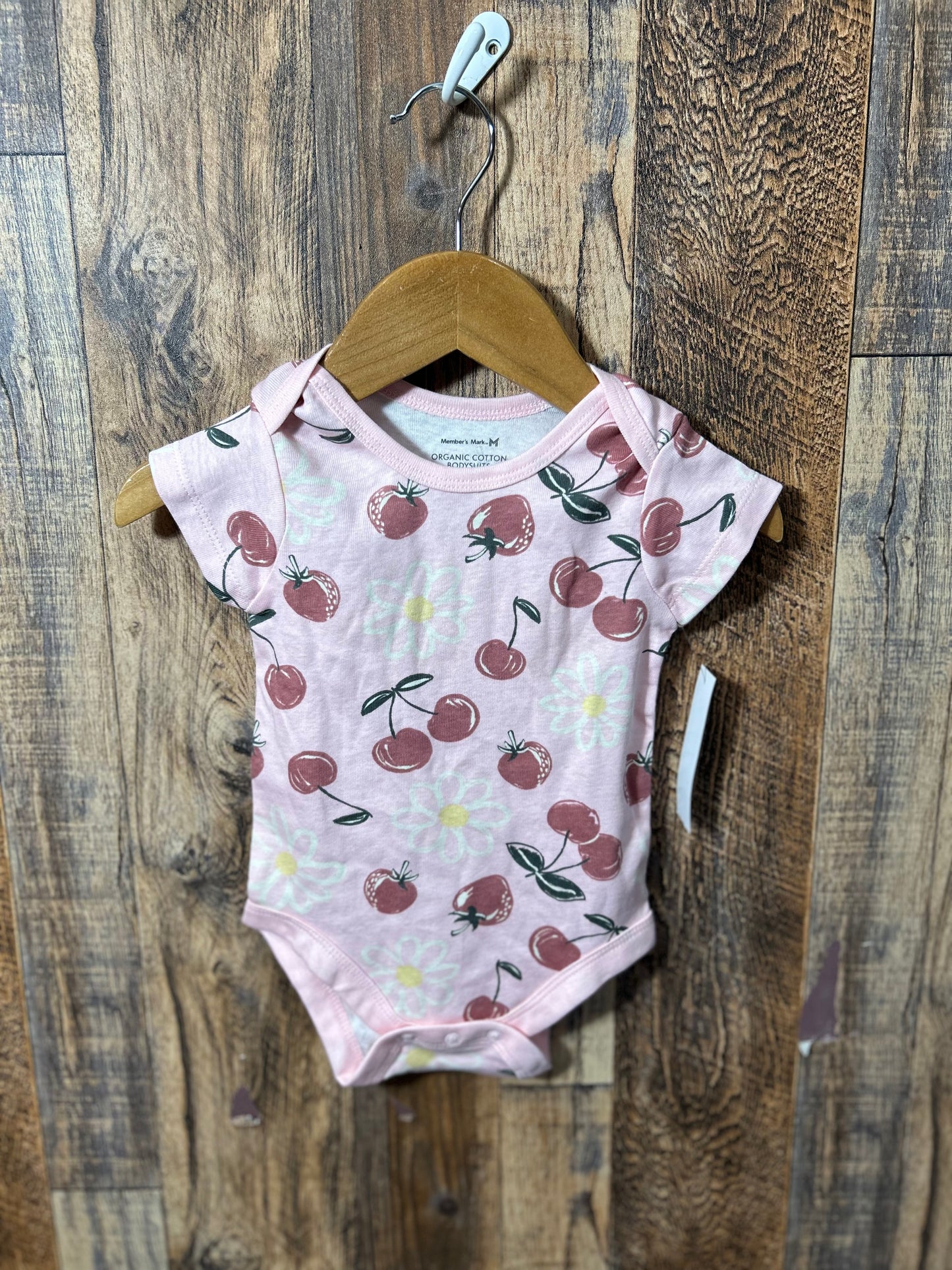 Organic cotton Onesie NWT, size 3m