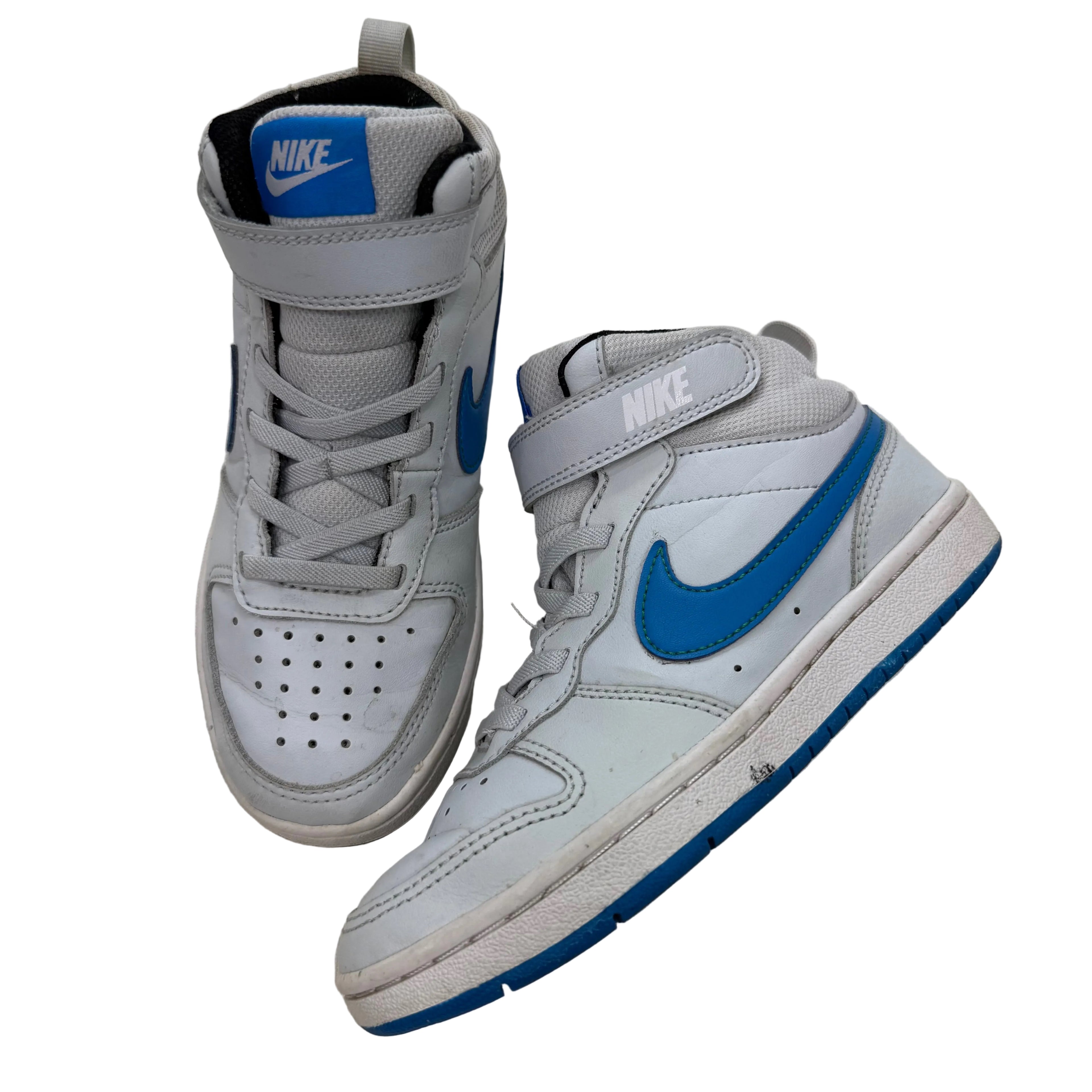 Nike, 13C