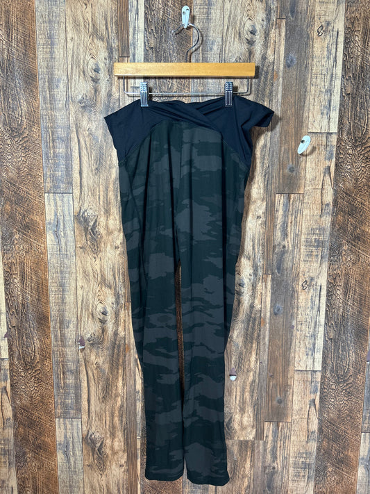 Camo leggings, size S
