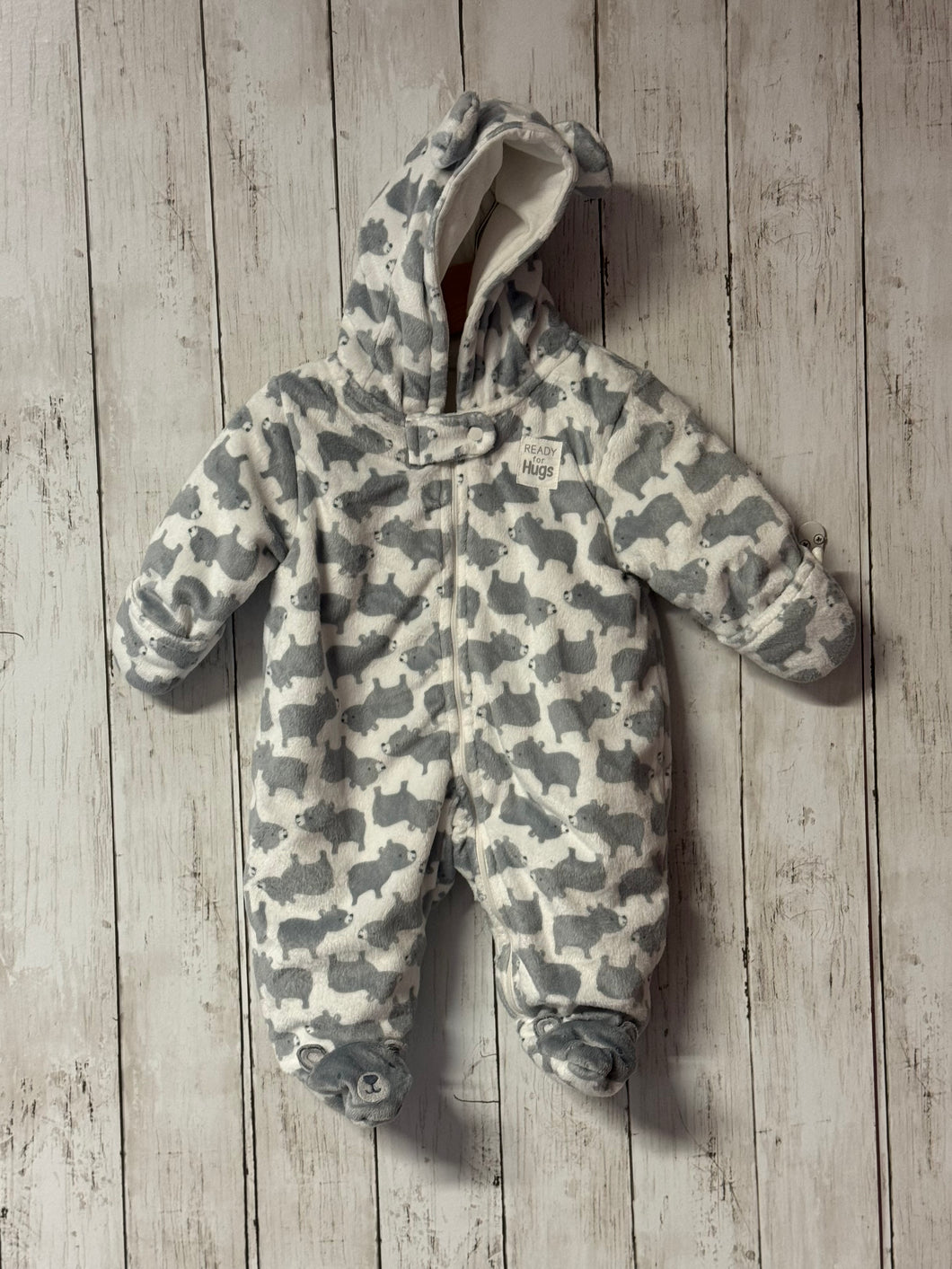 Snowsuit, size 3m.   #i42