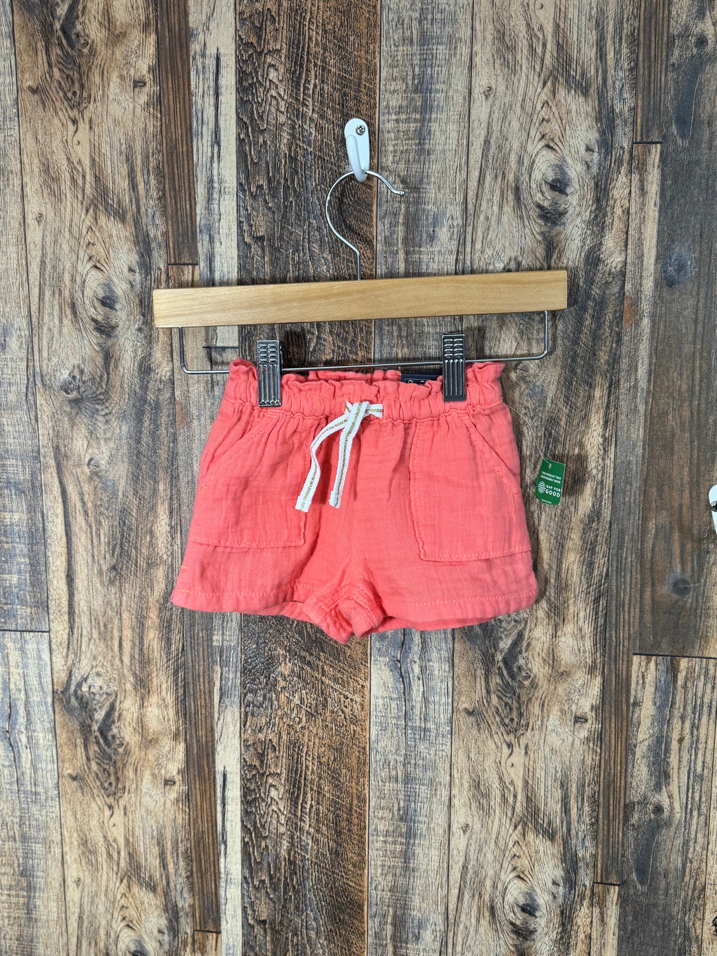 Shorts NWT, size 3-6m