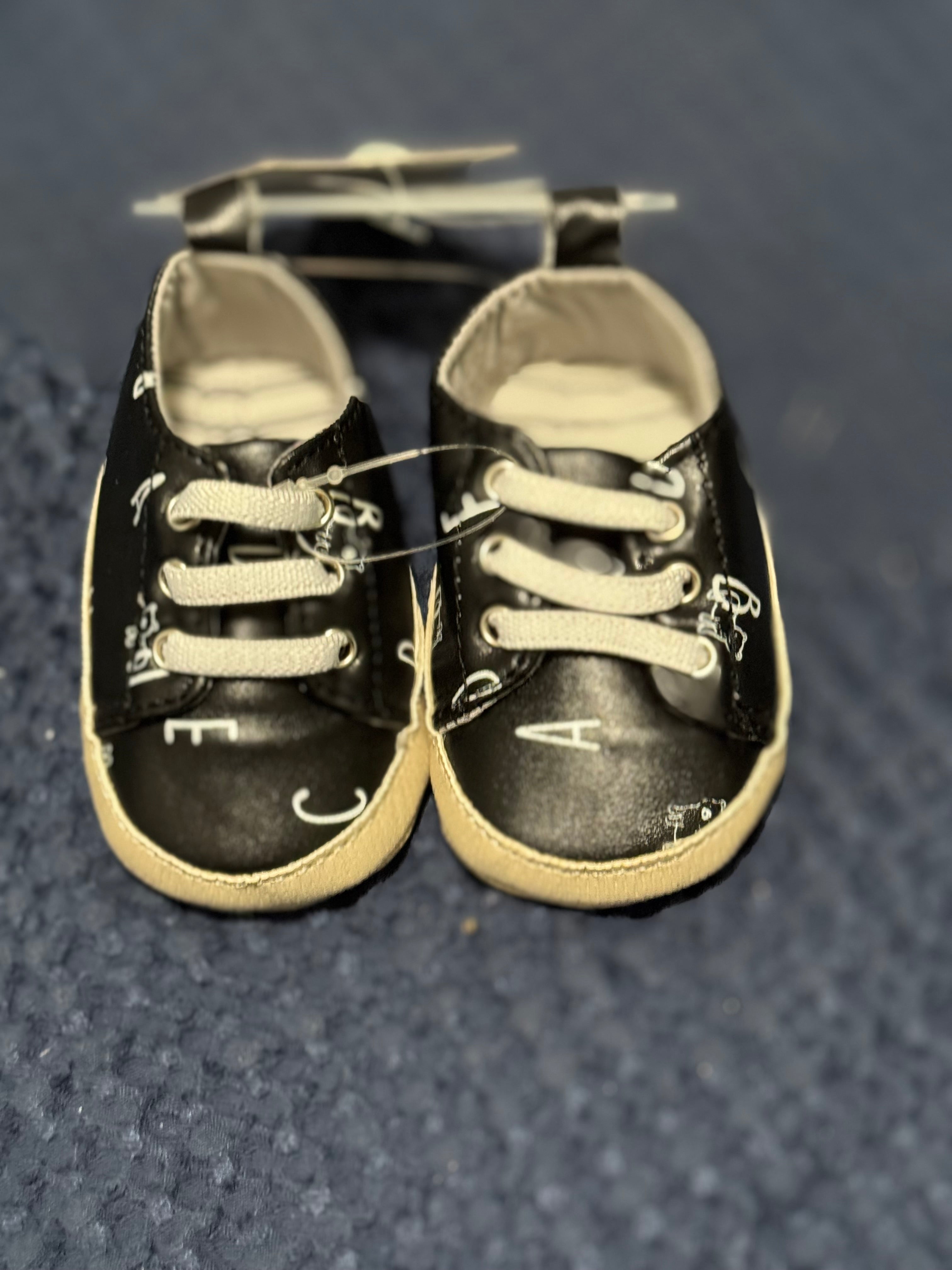 Sneakers NWT, size NB