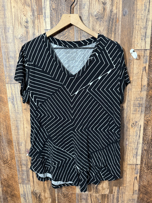 Viscose Nursing shirt, size XL