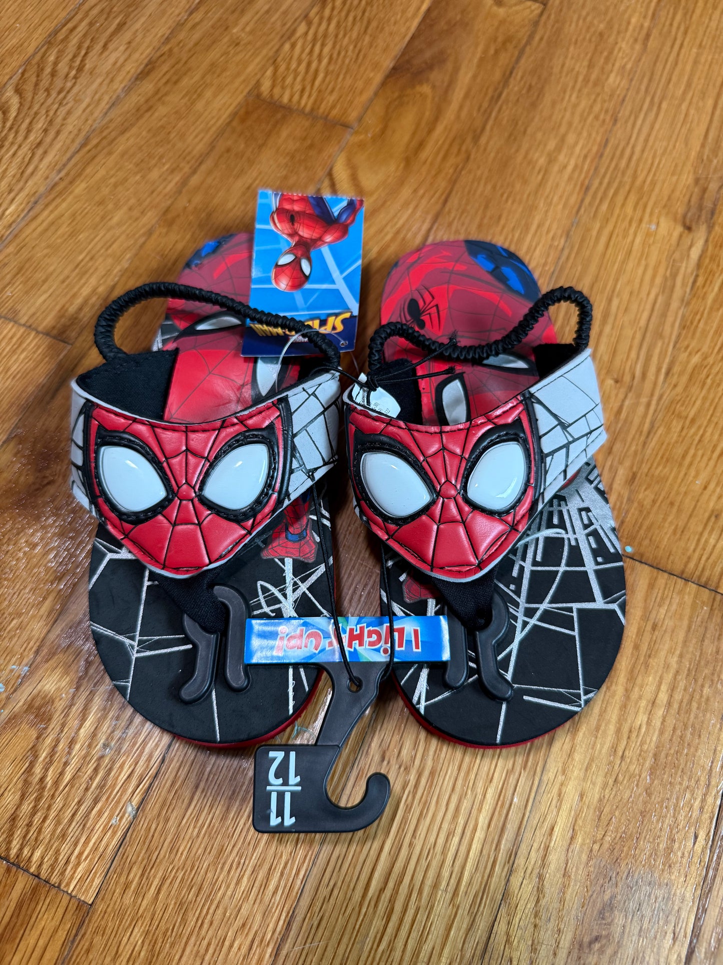 Flip flops NWT, size 11-12