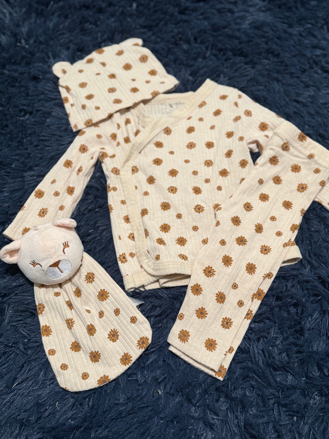 4pc set, size 6-9m