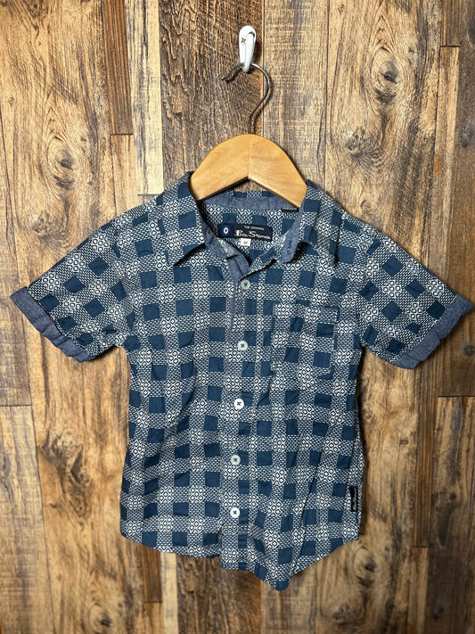 Button up, size 3t