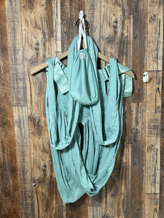 Wrap carrier w/ carrying bag