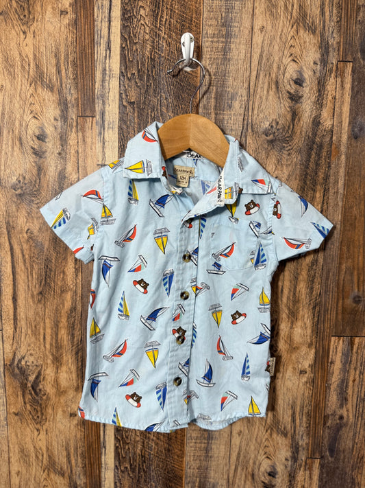Button up, size 12m
