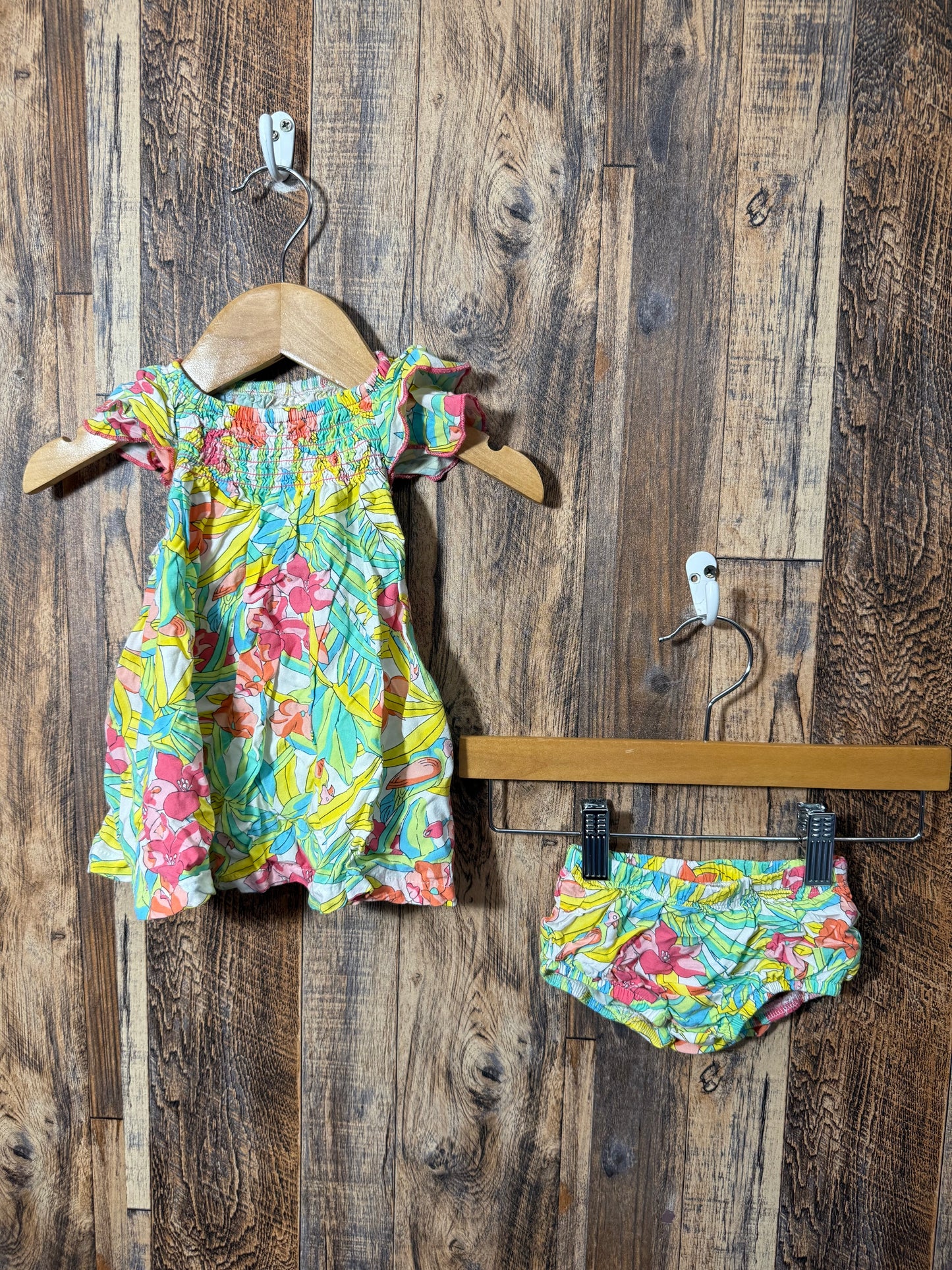 Dress w/ lollies, size 3-6m