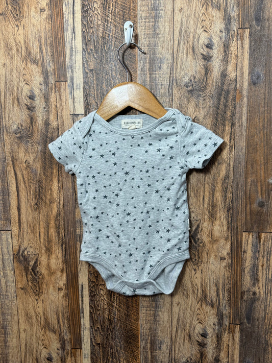 Organic cotton onesie, size 6-9m