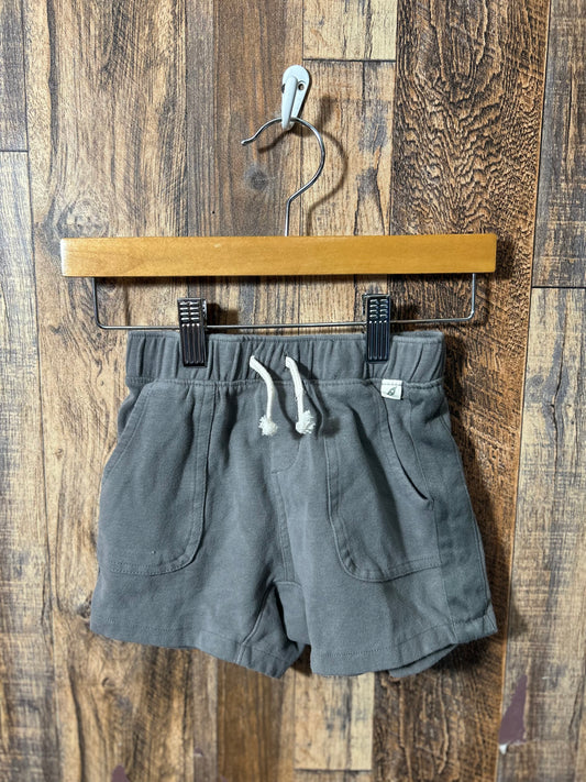 Shorts, size 18m