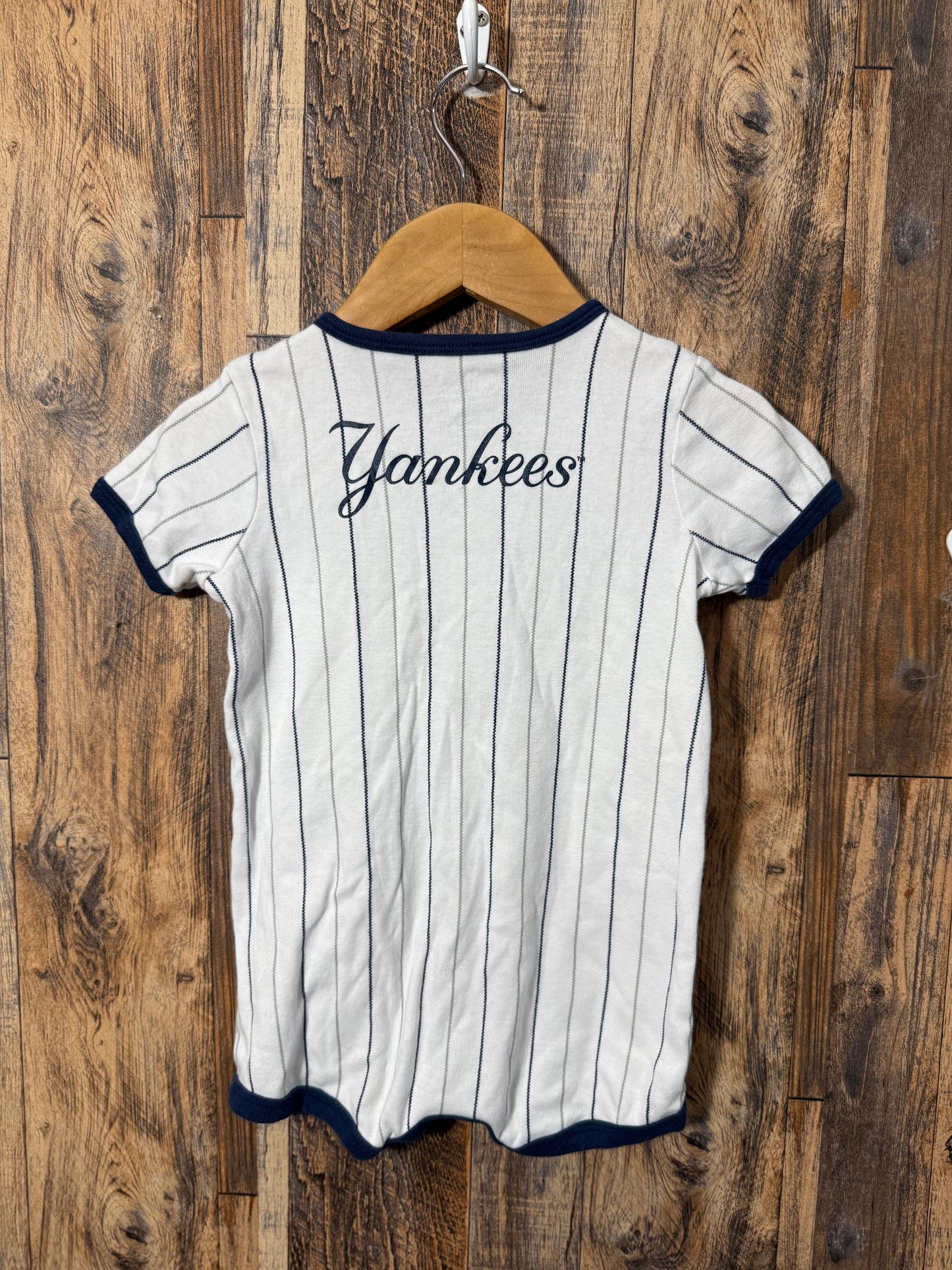 Yankees romper, size 12m