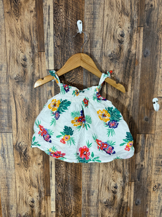 Top, size 3t