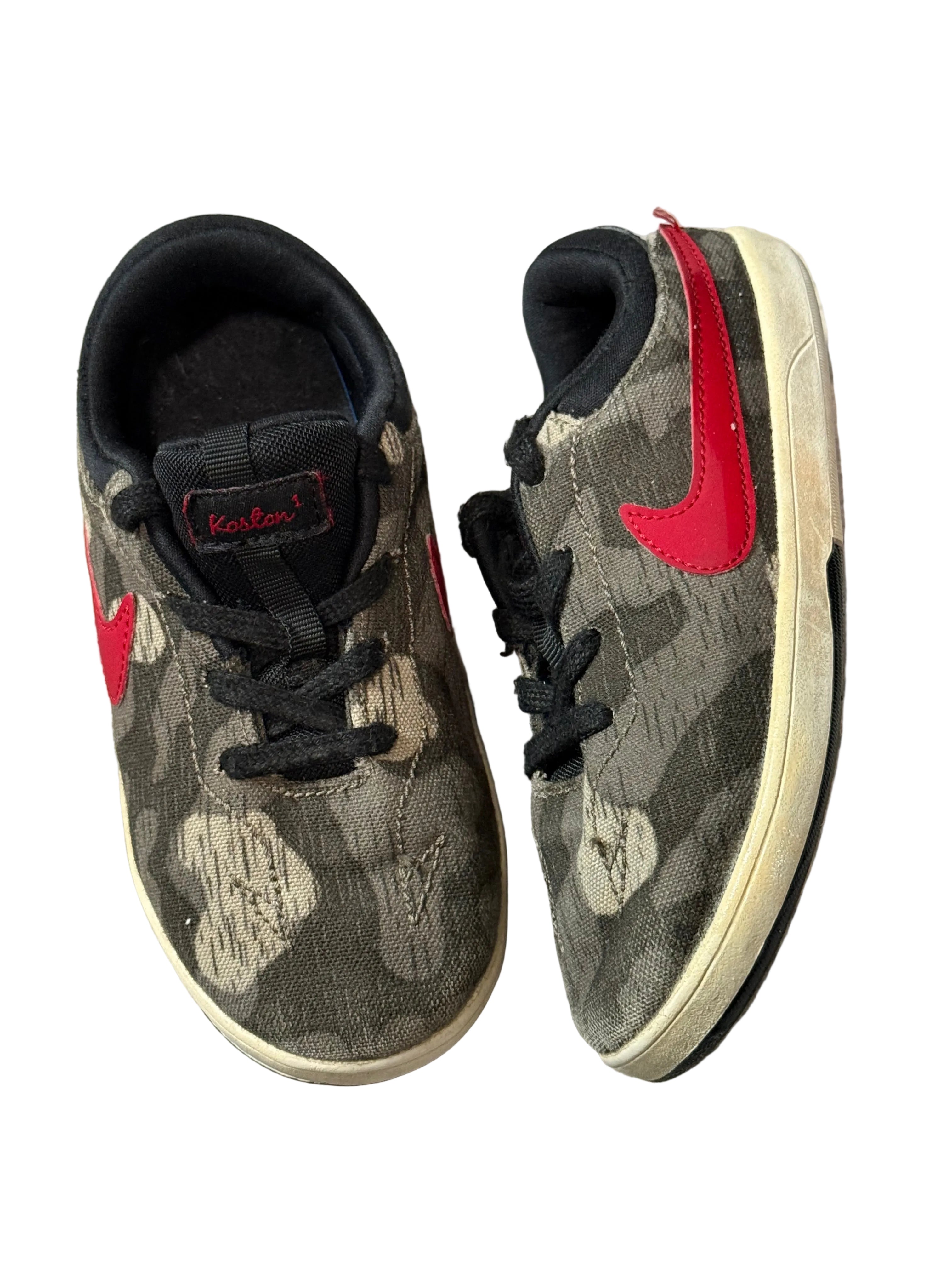 Nike, 10C