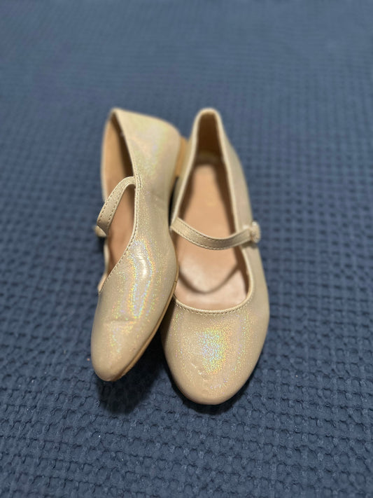 Dress shoes, size 3