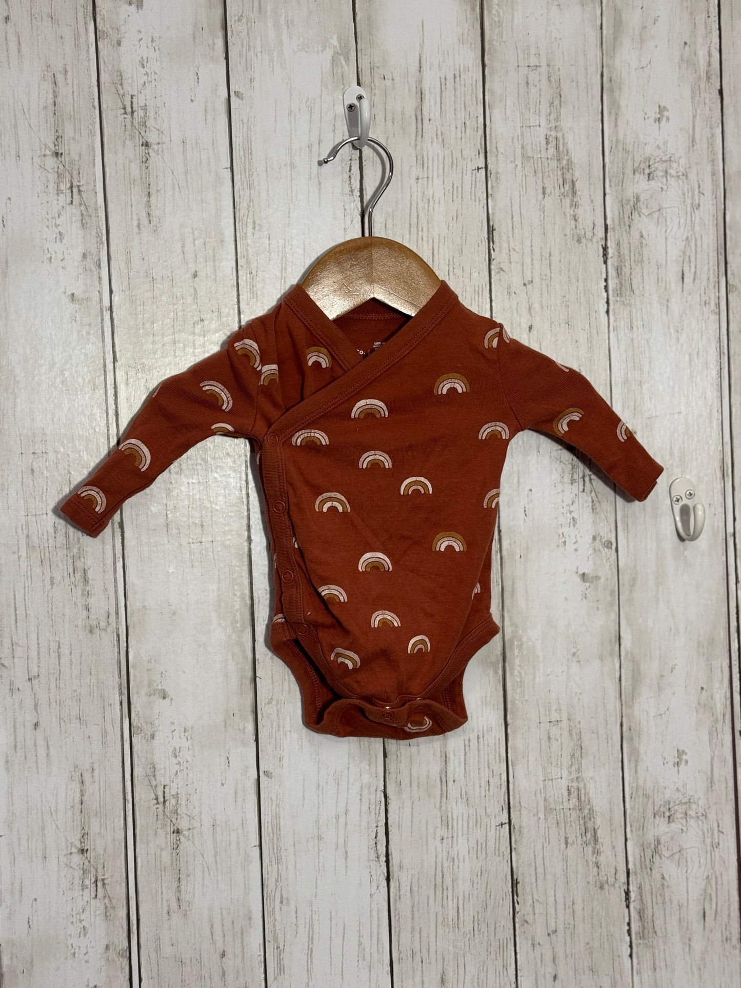 Organic cotton LS onesie, size NB