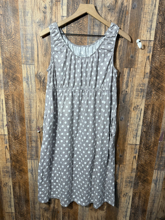 Sleep gown, size XL