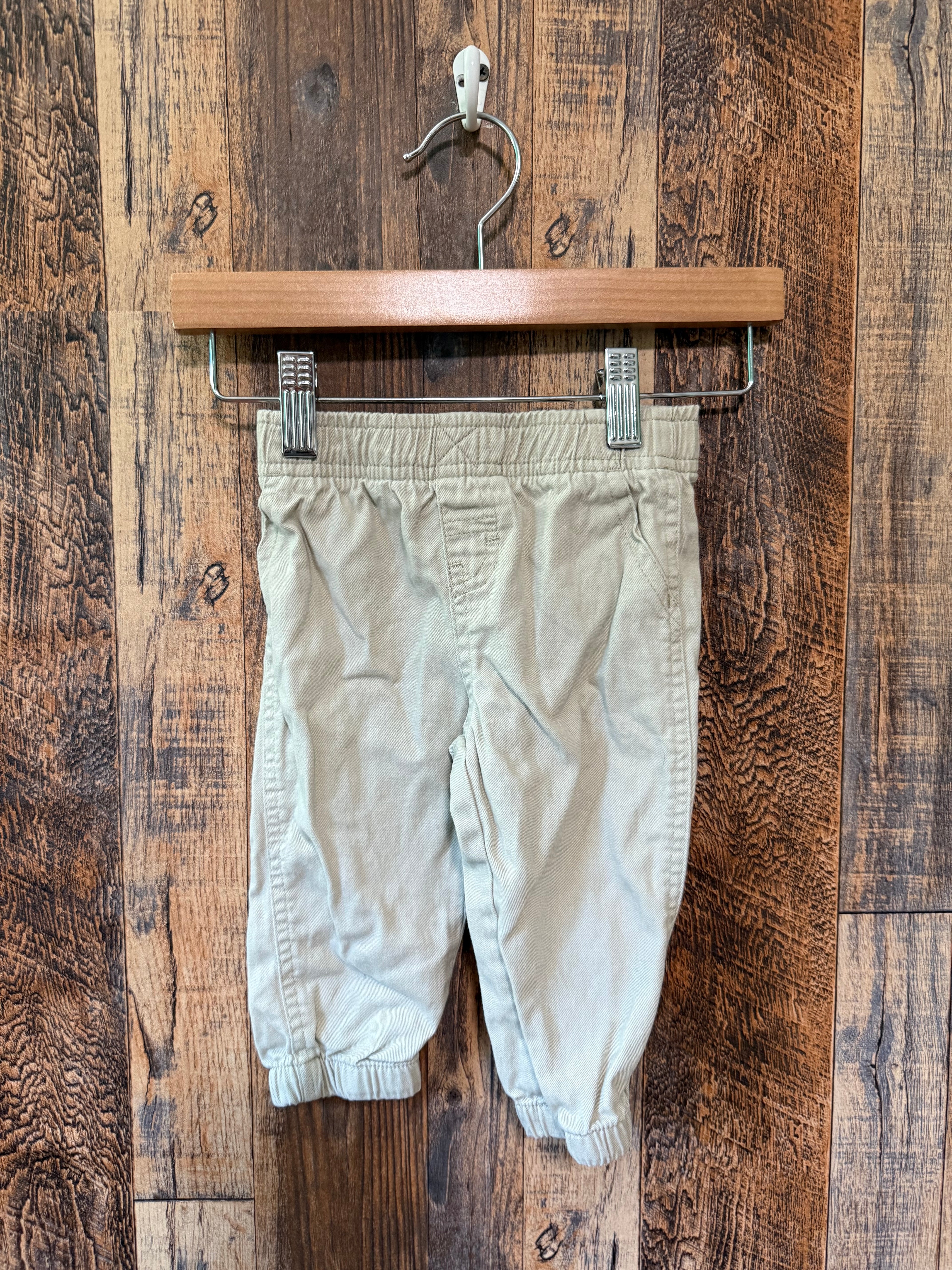 Pants, size 12m