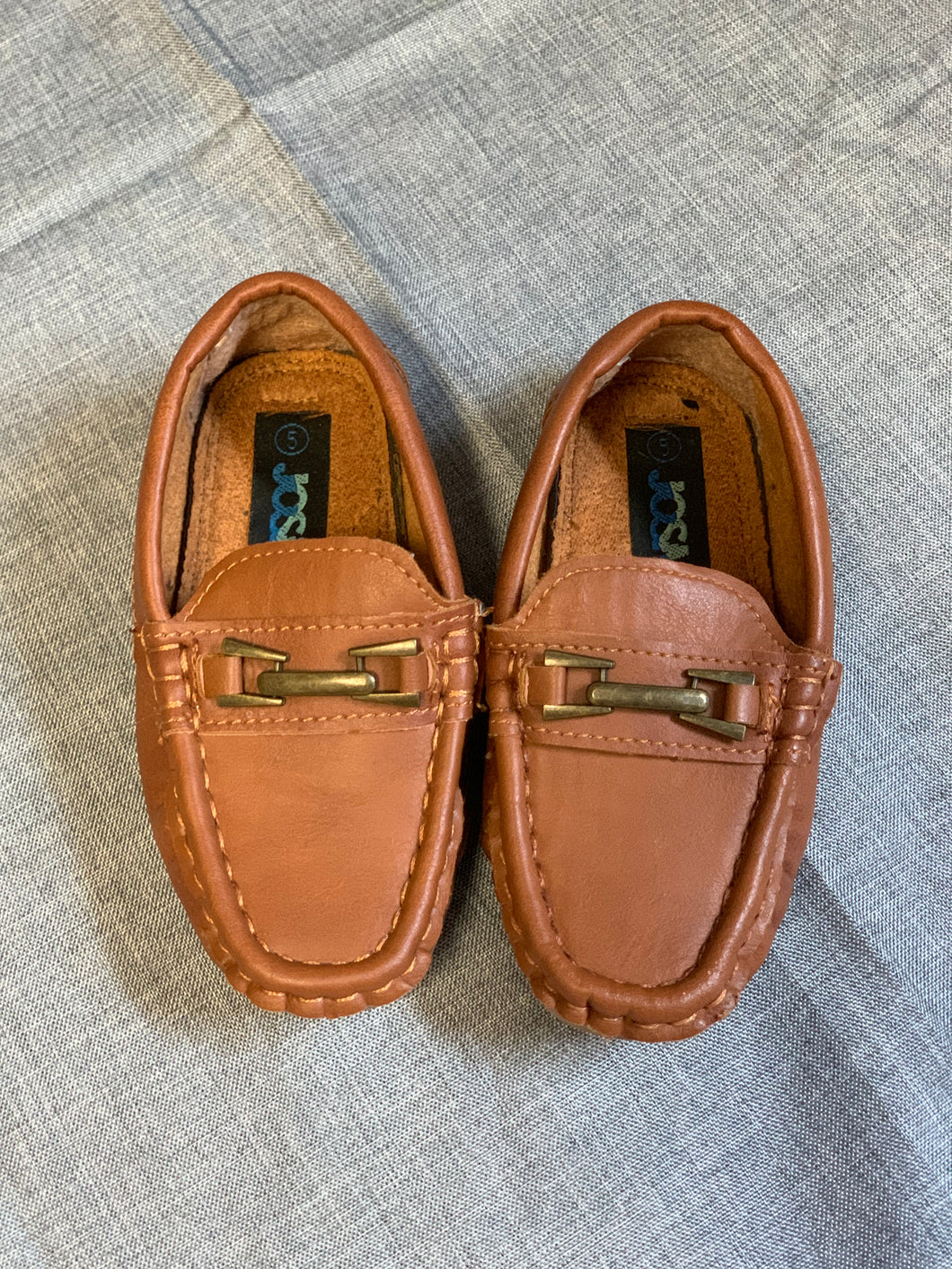 Dress shoes, size 5