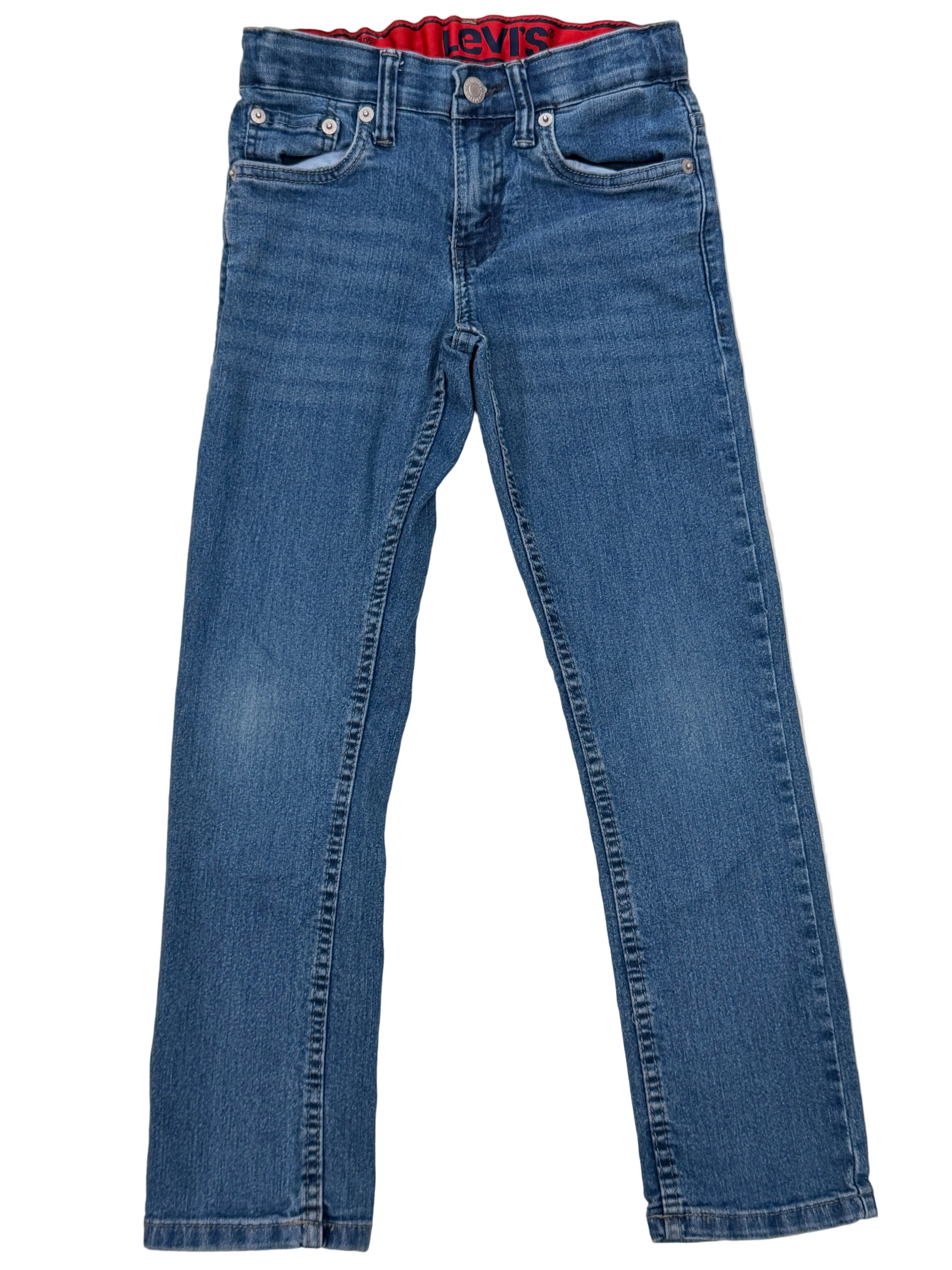 Levi’s, 8