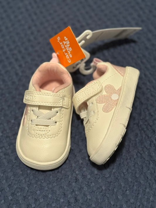 Sneakers NWT, size 2.5