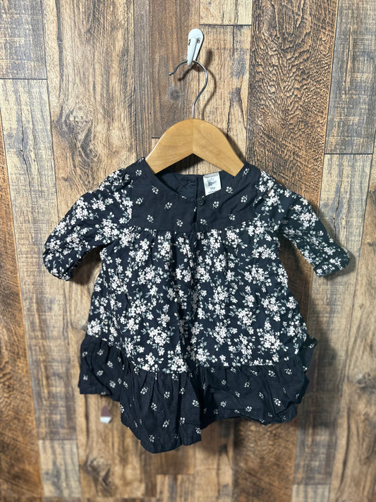Dress, size 9m