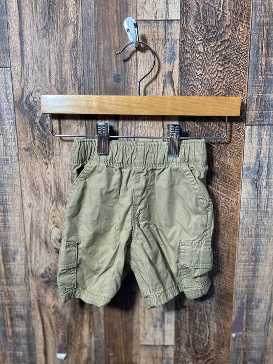 Shorts, sized 12-18m