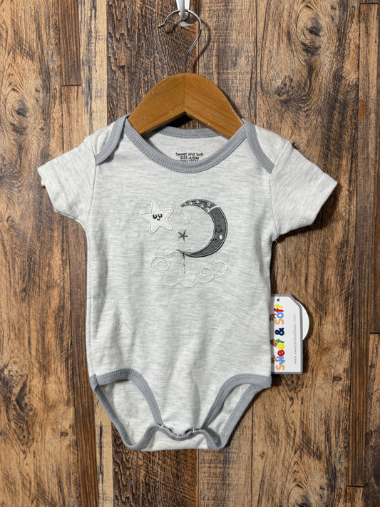 Onesie NWT, size 6-9m