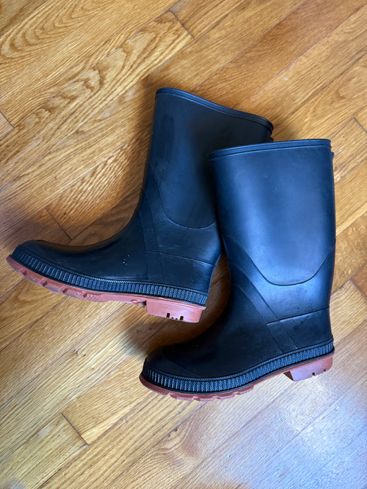 Rain boots, size 5