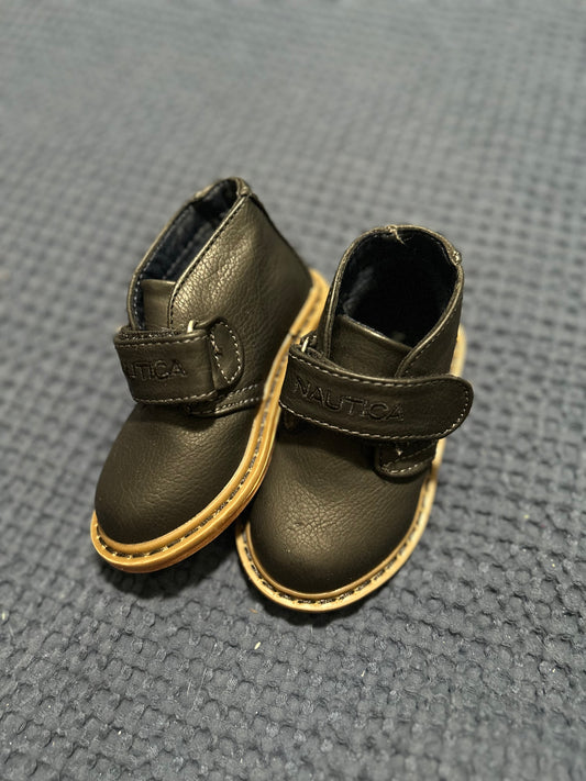 Navy blue shoes, size 5