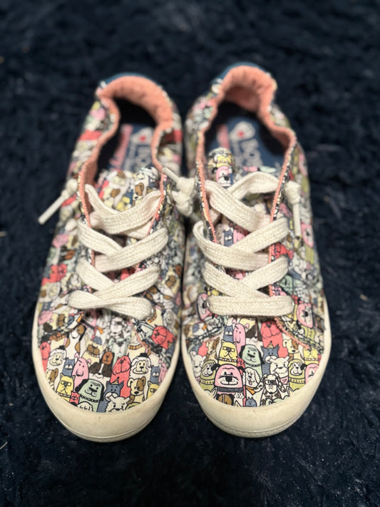 Slip ons, size 5