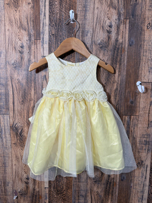 Dress, size 18m