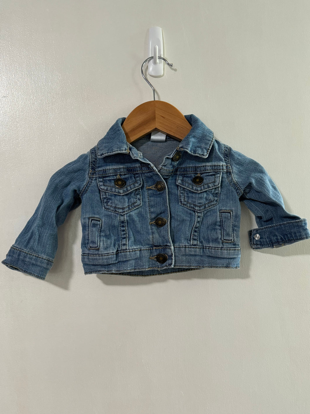 Jean jacket, size 3m