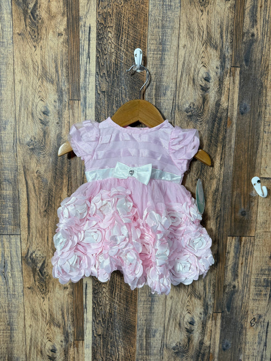 Dress NWT, size 3-6m