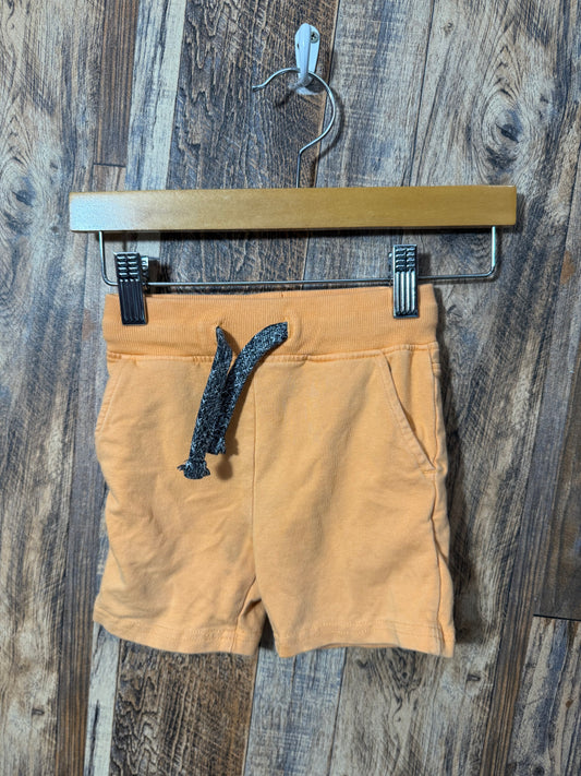 Shorts, size 12m