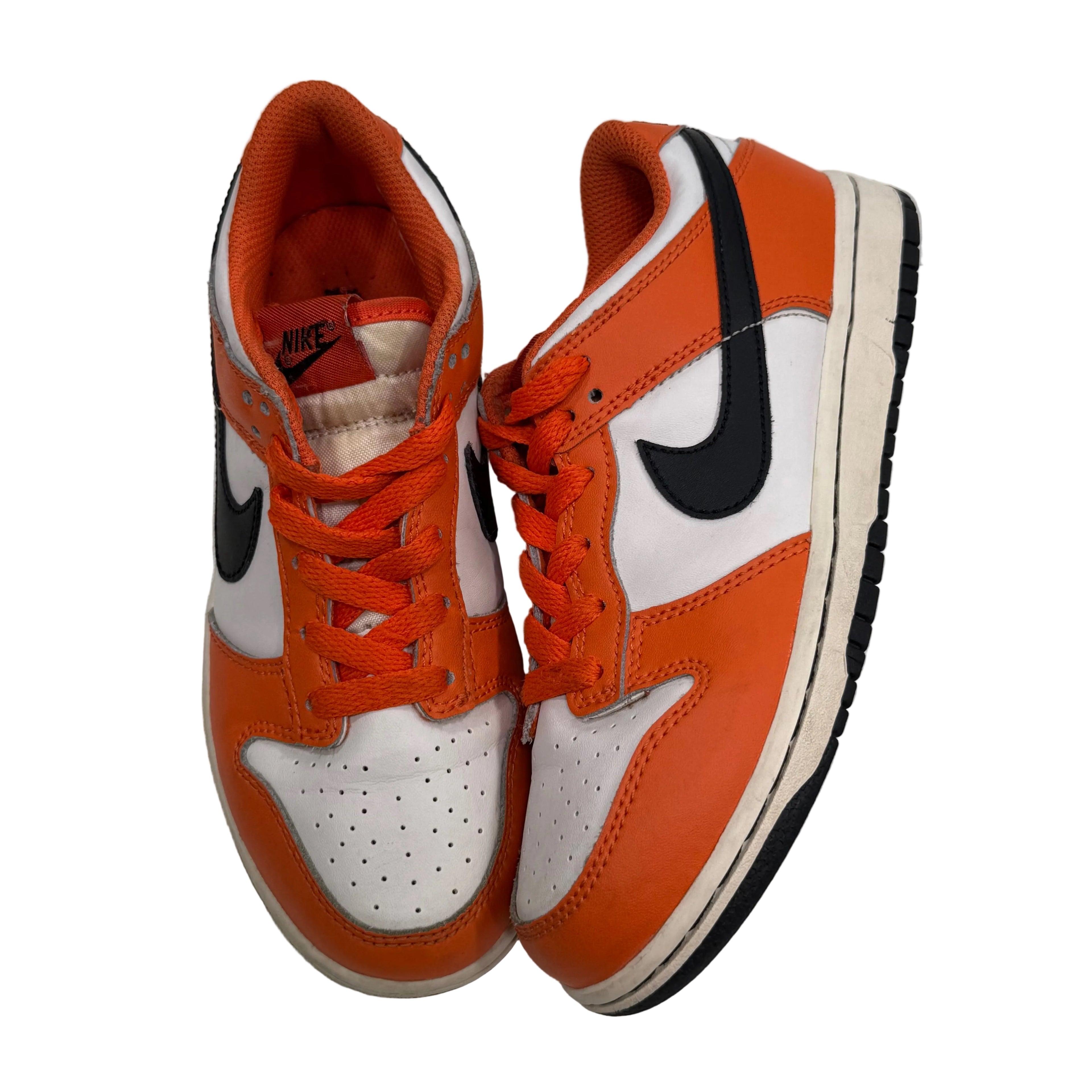 Nike, 2.5Y