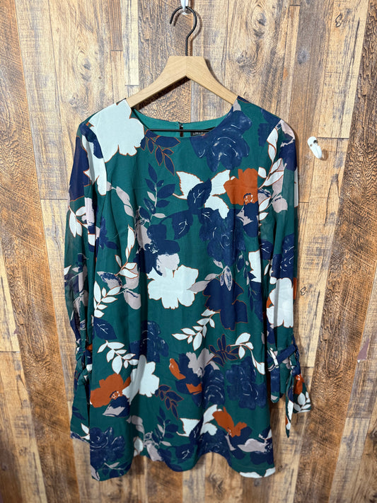 Dress, size M
