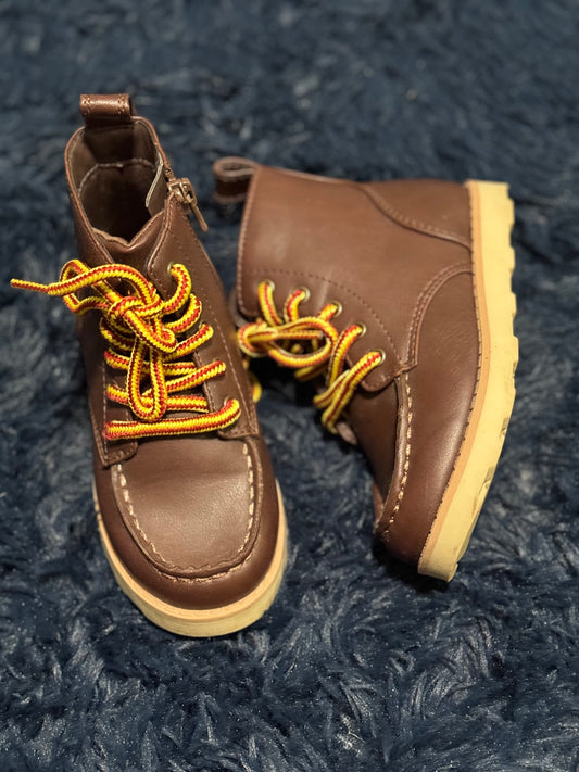 Boots, size 9