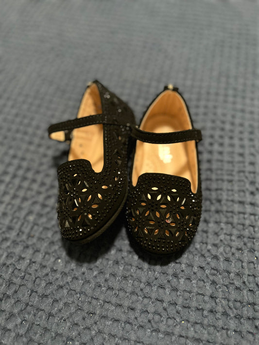 Dress shoes, size 5