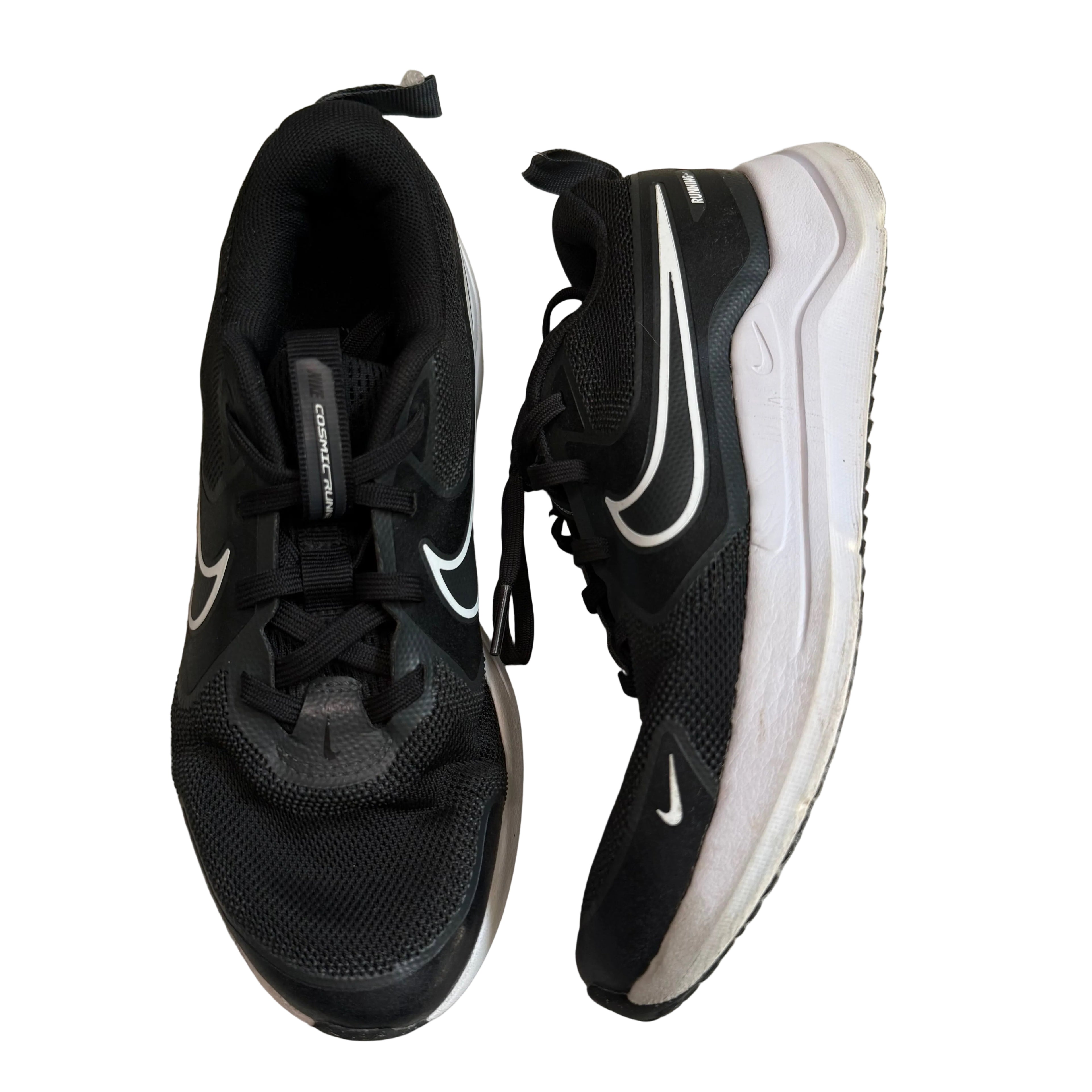 Nike, 3.5Y
