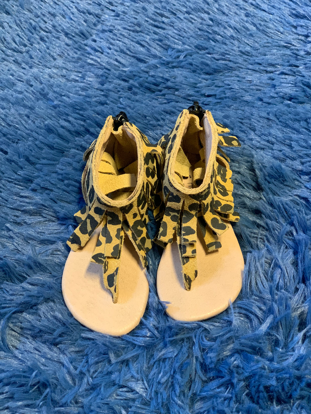 Sandles, size 12-18m