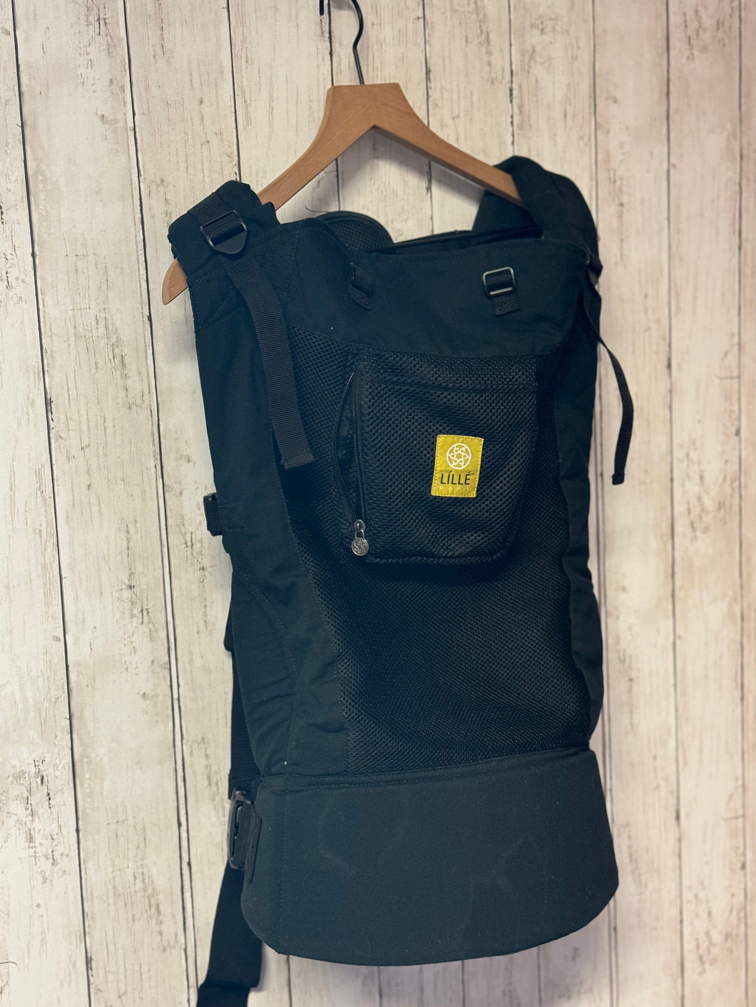 Lille baby carrier (black)