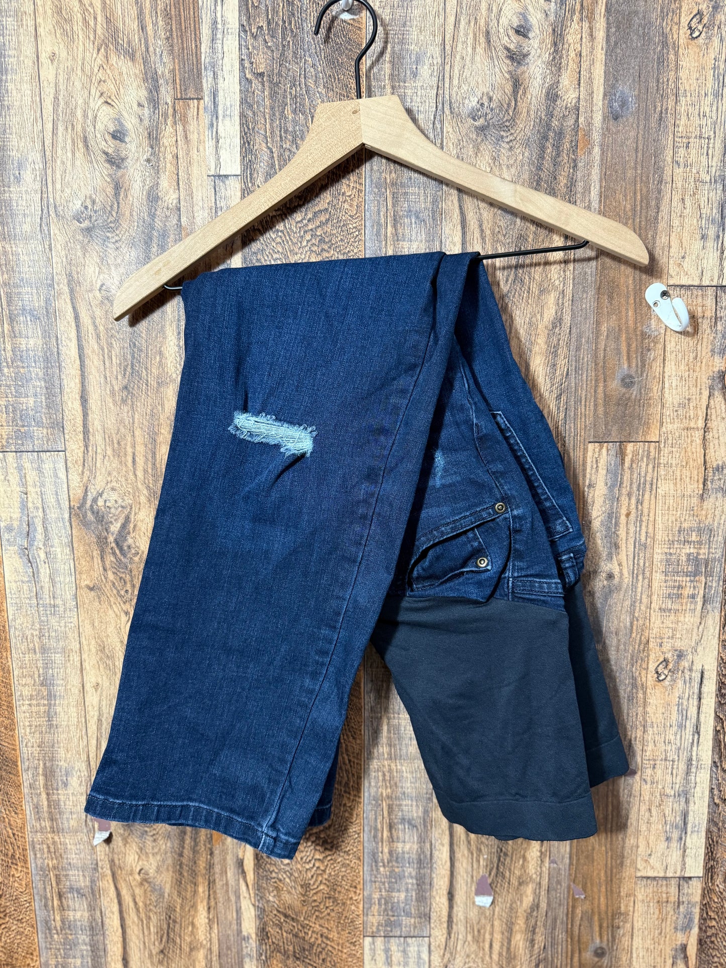 Straight jeans, size 8