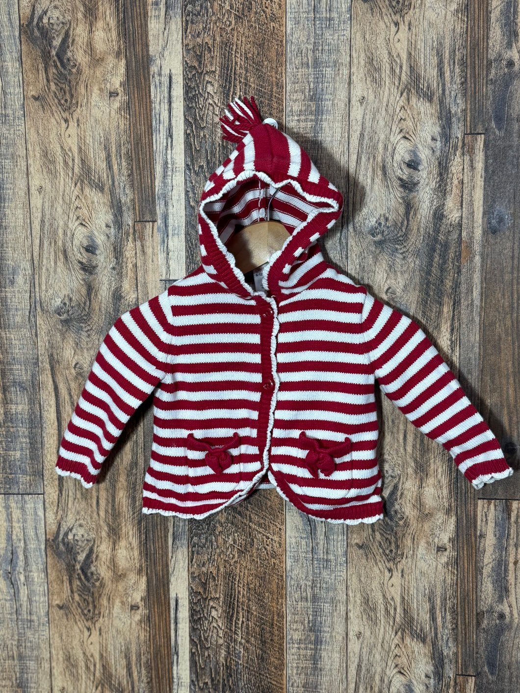 Hooded sweater, size 6-12m