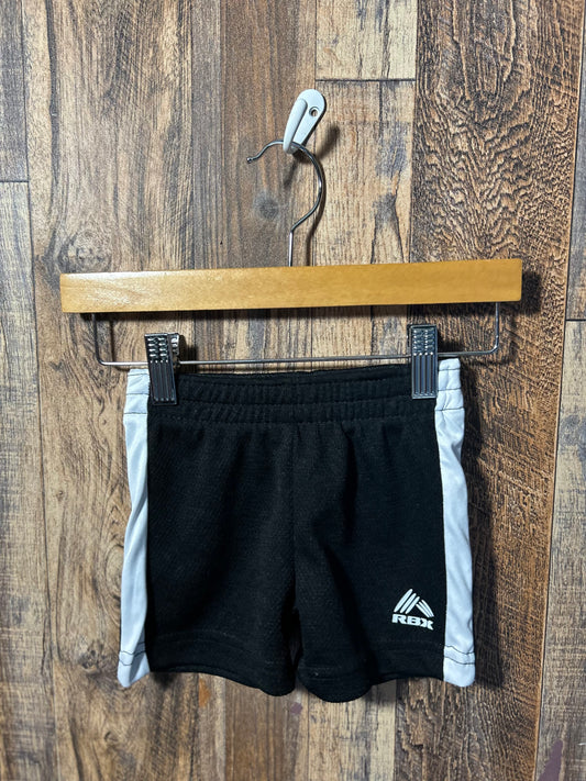 Shorts, size 12m