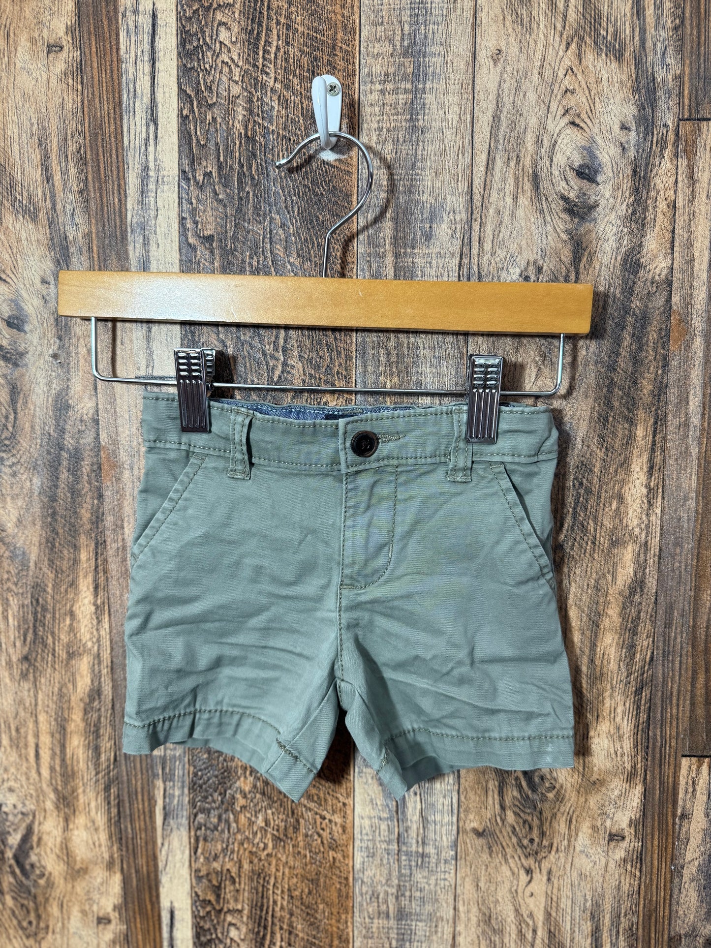 Shorts, size 6-9m